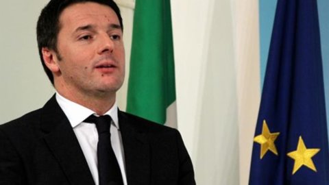 Renzi will meet Hollande on Saturday and Merkel on Monday. “We will respect the agreements but the EU must change”.