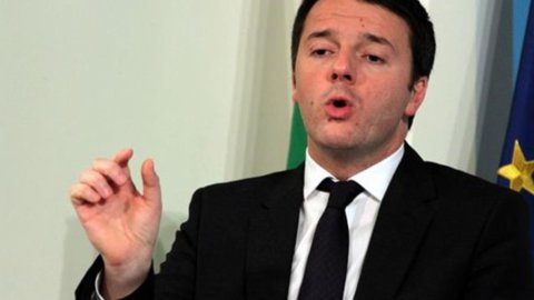 Renzi flies to Merkel and Hollande: deficit puzzle