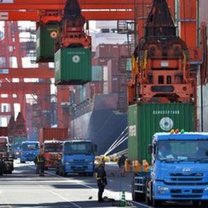 Commercio, Istat: a gennaio in calo import (-1,6%) e export (-1,5%)