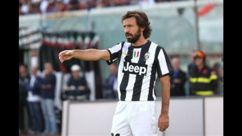 EUROPA LEAGUE – O vrajă de la Pirlo dă derby-ul italian și calificarea la Juve