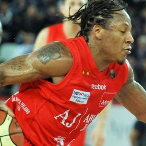 Baloncesto, Serie A: Sassari golpea al Milan