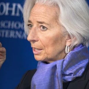 IMF: açık/GSYİH oranı 2,7'te %2014, borç %134,5 arttı