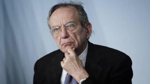 Padoan: “Grecia, il nodo in Europa è la mancanza di fiducia”