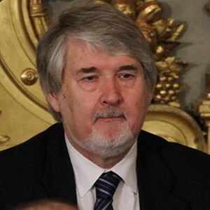 Poletti: işten çıkarmalar ve daha pahalı sabit vadeli sözleşmeler için köprü çözümü