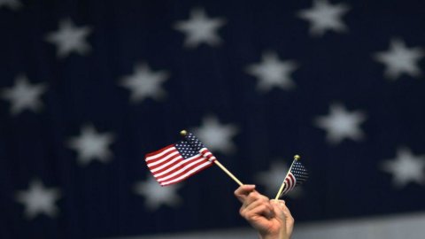 Wall Street sveglia le Borse in Europa e Piazza Affari guadagna lo 0,8%