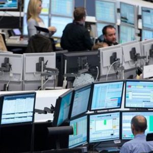 Bursa Saham Zurich masih turun (-5,78%), buruknya Julius Baer dan Swatch