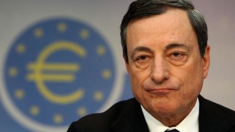 EZB zwischen Protesten und Wendungen, aber Draghi bestätigt: Qe funktioniert