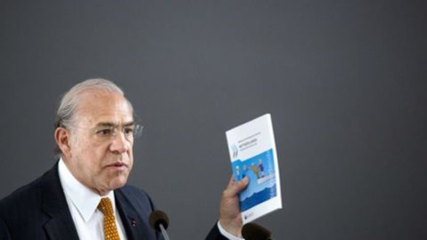 OECD スーパーインデックス、イタリアのピンク色のジャージ: 「経済にとってポジティブな傾向の変化」