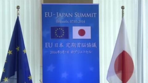 EU-日本: 2013 年の黒字はイタリア語を話す