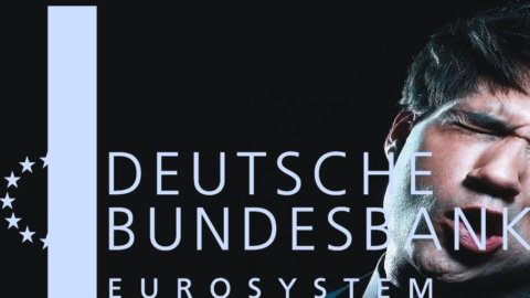 Germania, Bundesbank: “Tensioni globali influiscono su outlook economia”