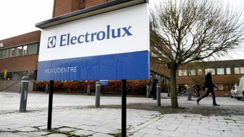 Electrolux acquista la divisione elettrodomestici di General Electric per 3,3 mld di dollari