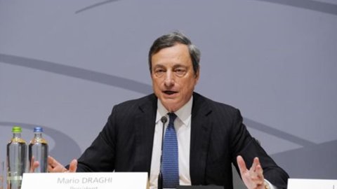 ECB: "اگر ضروری ہو تو، نئی نرمی کے ساتھ فوری ایکشن"؟