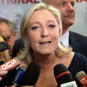 EUROPEE – Trionfa Le Pen in Francia, tiene Merkel in Germania, brilla Tsipras in Grecia