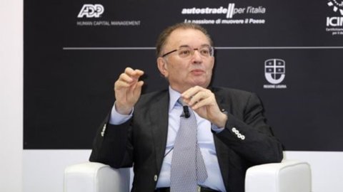 ASSEMBLEA CONFINDUSTRIA – Squinzi sfida i sindacati su riforma del lavoro e dei contratti