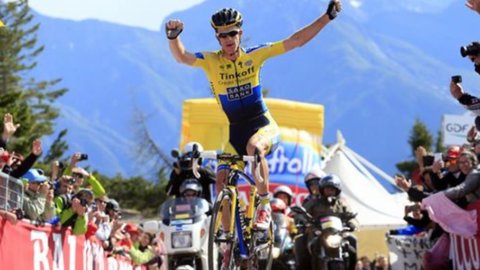 CICLISMO – Zoncolan não muda classificação: hoje Quintana encerra o Giro com a camisa rosa