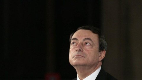 First cracks in the myth of Draghi under fire from the press: pressure for Qe or Quirinale?