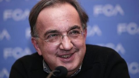 Marchionne: “Altri mille assunti a Melfi: arriveremo a 8mila”