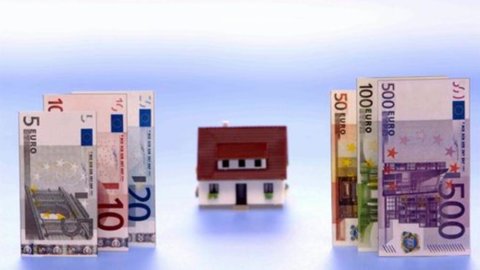 Istat, i prezzi delle case scendono ancora: -4,6% nel primo trimestre