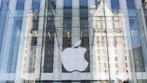 Borsa, Milan reine de l'Europe mais Apple vaut 2 billions