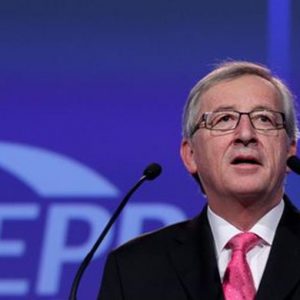 Ue, Juncker: piano da 300 miliardi entro Natale