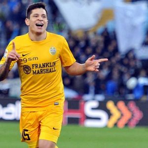 Рим, подписание Iturbe отправляет титул на фондовую биржу