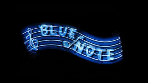 Borsa, débuts difficiles pour Blue Note sur Aim