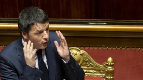 Renzi: "Nada de leyes de maniobra ni ad personam para Berlusconi"