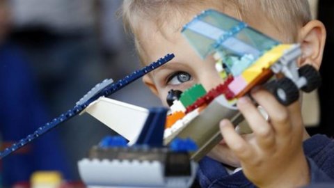 Lego is the new king of toys: surpassed Mattel in the first half