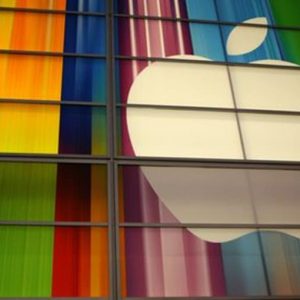 Apple, прорыв: одинаковые зарплаты для мужчин и женщин