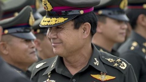 Thailandia, tutti gli spiriti del generale Prayuth