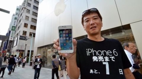 iPhone 6 batte le attese: 10 milioni di pezzi venduti in tre giorni
