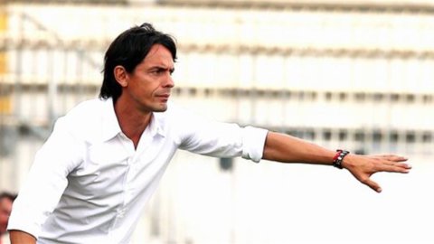 CAMPIONATO SERIE A – Il Milan di Inzaghi è già al bivio: o stasera batte il Chievo o va in crisi