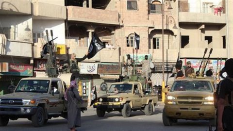 Siria: Turchia e Arabia Saudita pronte a intervenire contro l’Isis