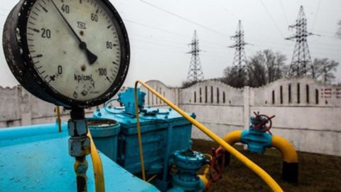 Ucraina: possibile stop gas russo in inverno. Lieve calo anche in Italia