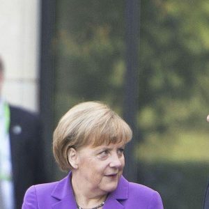 Renzi uimește Europa să o învingă pe Merkel