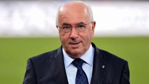 La Uefa sospende Tavecchio per le frasi razziste: stop di sei mesi