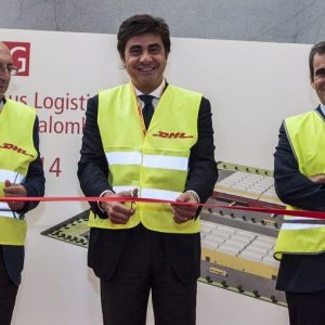 DHL پومیزیا کے فارماسیوٹیکل مرکز پر توجہ مرکوز کرتا ہے: "سال میں 250 آرڈرز کے لیے نیا کیمپس"