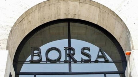 Borsa, Milan uncertain. Ferrari recovers and Telecom goes up