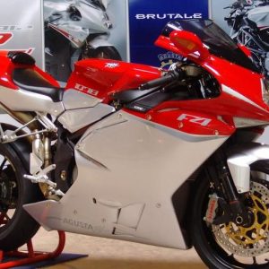 تريد Daimler الاستحواذ على أكثر من 25٪ من دراجات Mv Agusta النارية