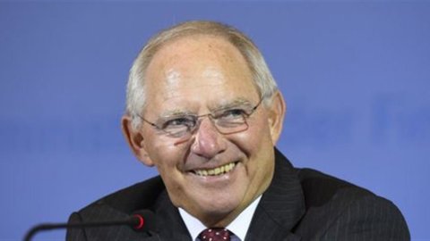 Schauble: "Draghi saved the euro but Qe does not favor reforms"