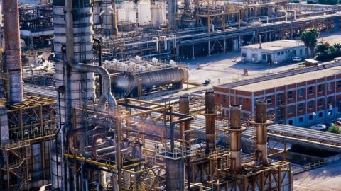 Erg, mol in calo ma raddoppia l’utile