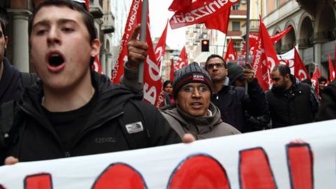 "A la fourche. Travail, syndicat et représentation dans l'Italie d'aujourd'hui"