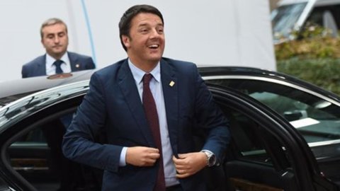 Delega fiscale, Renzi: “Diremo addio agli scontrini”