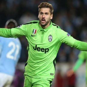 PASAR CALCIO – Juve dan Inter, revolusi berlanjut: hari yang panas