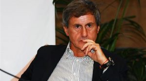 Alemanno esce dalla galera e corre da Vannacci: sarebbe questo il nuovo che avanza? Forse siamo su “Scherzi a parte”