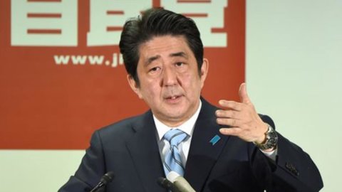 Japan, Parlament wählt Shinzo Abe wieder