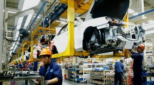 Catena di assemblaggio automotive