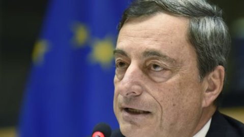 Quirinale: Draghi stops rumors about his candidacy: "In the ECB until 2019"