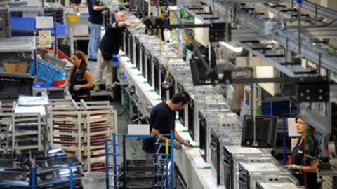 Disoccupazione per la prima volta giù, l’occupazione sale al Sud