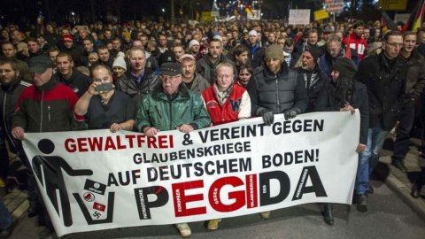 Scintille anti-Islam e xenofobia crescente in Germania: il caso Pegida e la condanna della Merkel